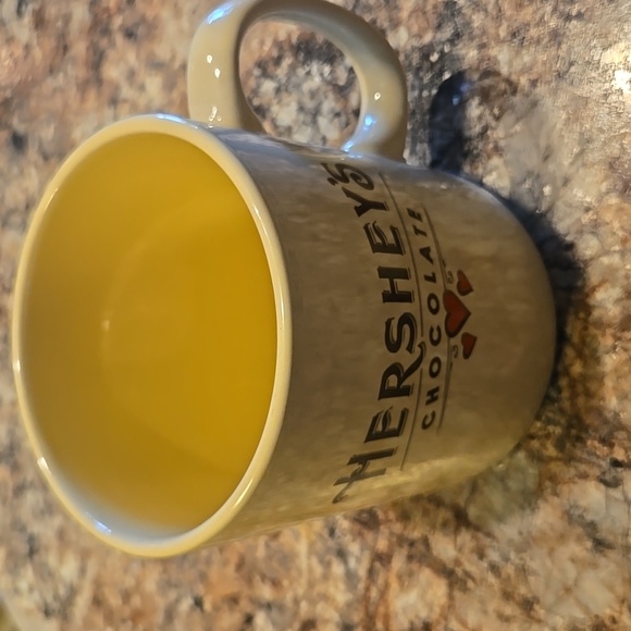 Hershey's Chocolate Official Galerie Mug With Hearts Valentines Day - Picture 6 of 7